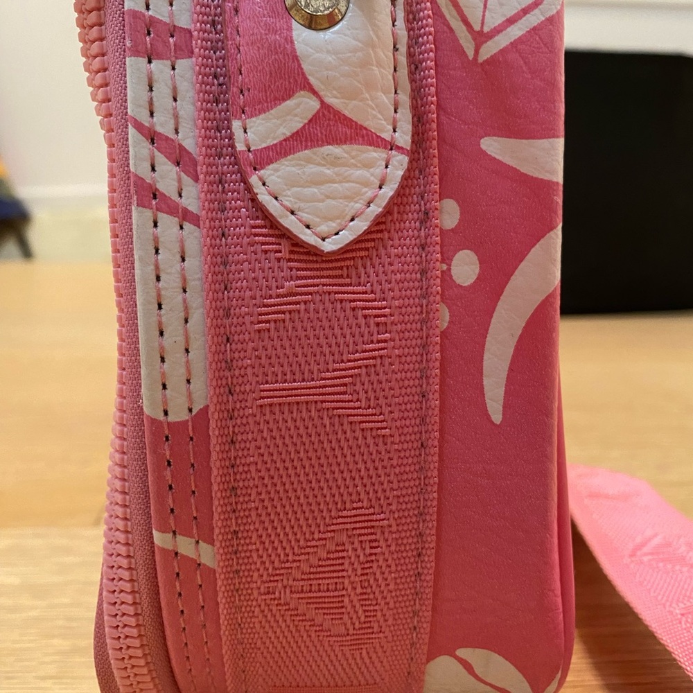 Pink Roxy lunch box - Picture 6 of 7